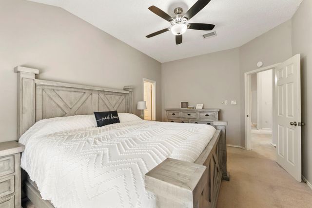 43 Country Forest Court, The Woodlands, TX 77380