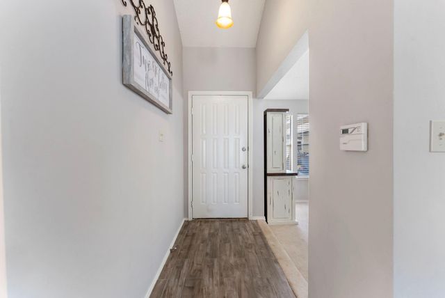 43 Country Forest Court, The Woodlands, TX 77380