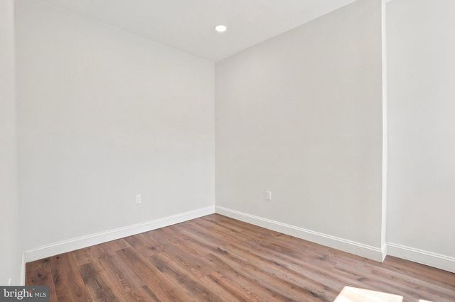 1724 S 4TH ST, Philadelphia, PA 19148