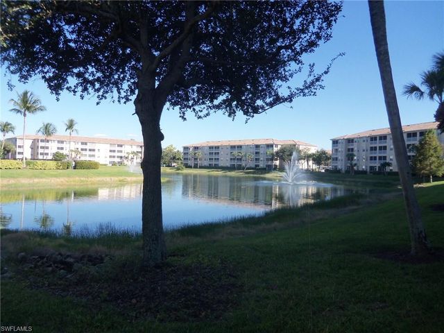 8490 Kingbird LOOP # 947, Estero, FL 33967