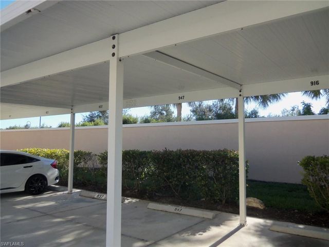 8490 Kingbird LOOP # 947, Estero, FL 33967