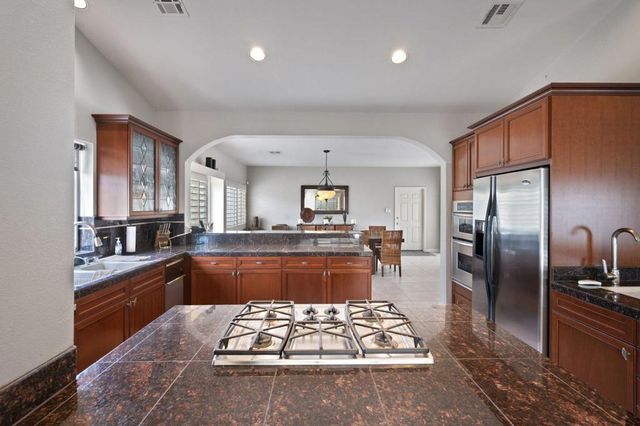 109 Chelsea Circle, Palm Desert, CA 92260