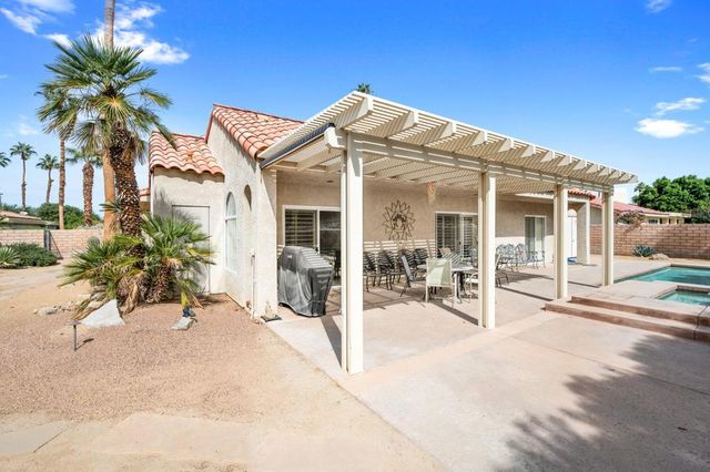 109 Chelsea Circle, Palm Desert, CA 92260