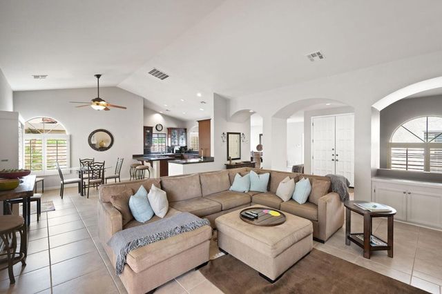 109 Chelsea Circle, Palm Desert, CA 92260