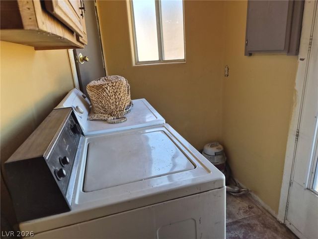 1480 Landmark Avenue, Pahrump, NV 89060