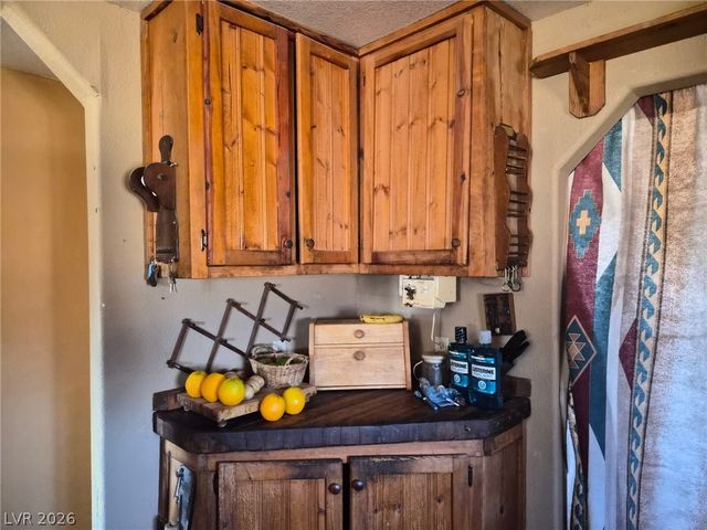 1480 Landmark Avenue, Pahrump, NV 89060