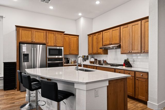 1655 HOUGHTON PARK, Bulverde, TX 78163