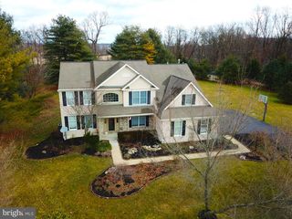 40 CHANTICLEER DR, Glenmoore, PA 19343