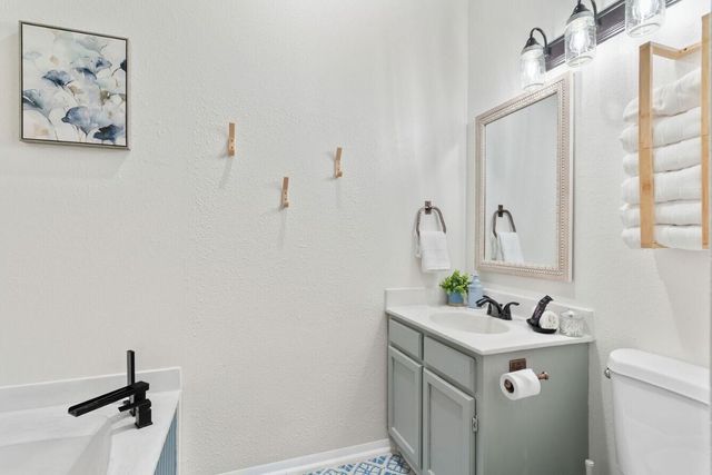 35 Mocking Jay Lane 111, Kimberling City, MO 65686