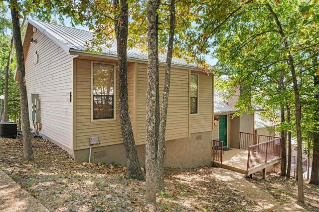 35 Mocking Jay Lane 111, Kimberling City, MO 65686