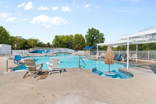 35 Mocking Jay Lane 111, Kimberling City, MO 65686