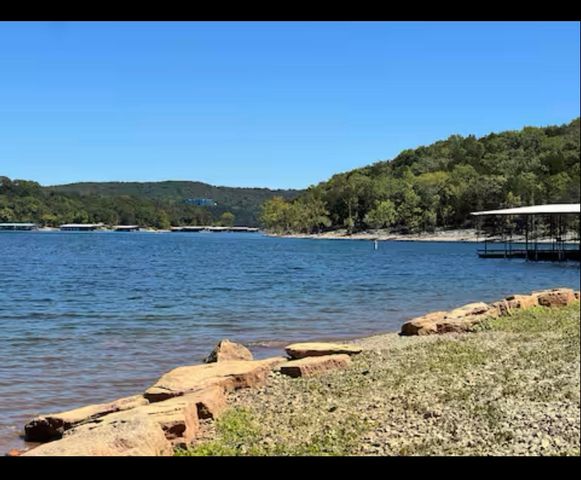 35 Mocking Jay Lane 111, Kimberling City, MO 65686