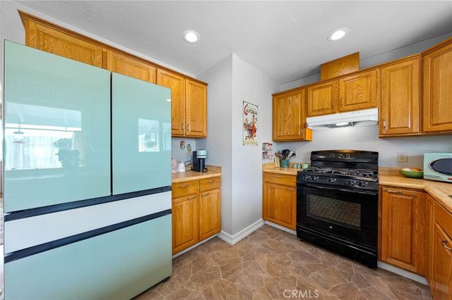 494 S Whipple Street, Fort Bragg, CA 95437