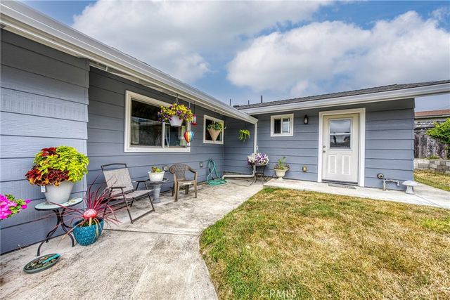 494 S Whipple Street, Fort Bragg, CA 95437