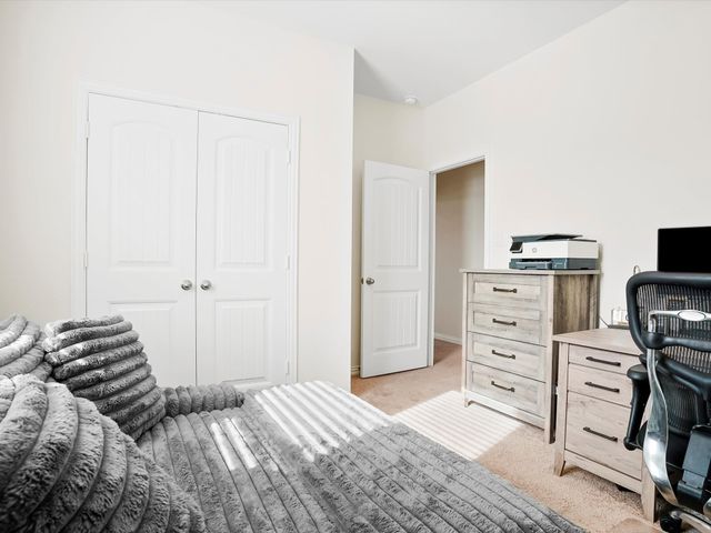 173 Meadow Vista Drive, Rhome, TX 76078