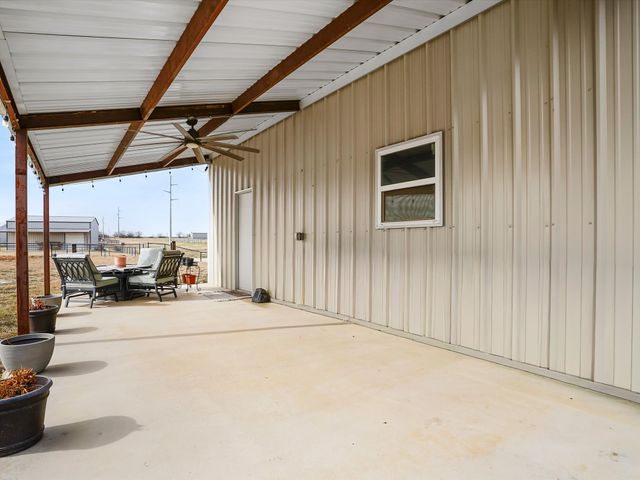 173 Meadow Vista Drive, Rhome, TX 76078