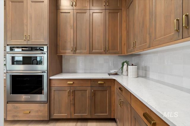 10764 W Barnbougle Ln, Kuna, ID 83634