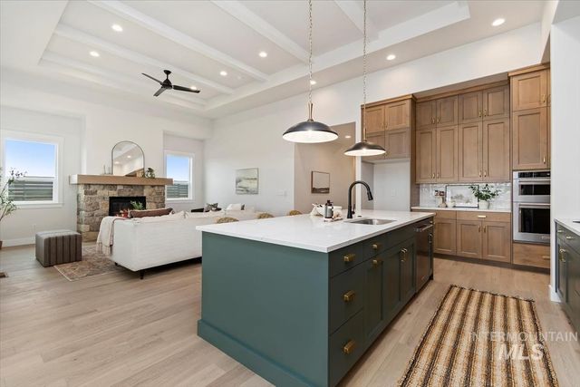 10764 W Barnbougle Ln, Kuna, ID 83634