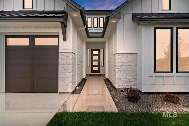 10764 W Barnbougle Ln, Kuna, ID 83634