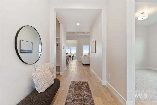 10764 W Barnbougle Ln, Kuna, ID 83634