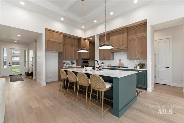 10764 W Barnbougle Ln, Kuna, ID 83634