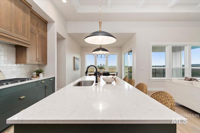 10764 W Barnbougle Ln, Kuna, ID 83634