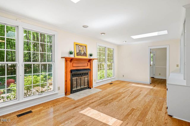 2 Foxridge Road, Chapel Hill, NC 27514