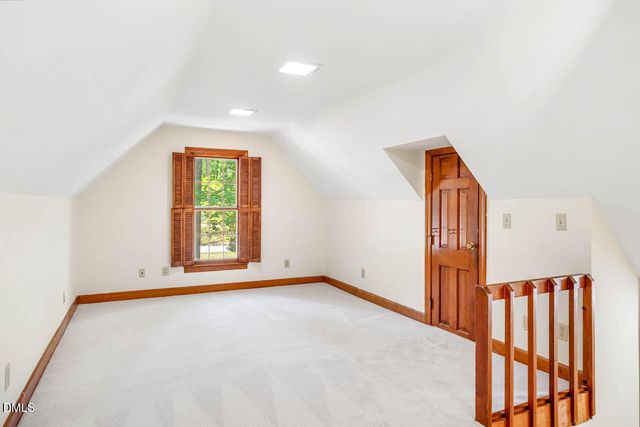 2 Foxridge Road, Chapel Hill, NC 27514
