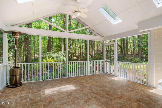 2 Foxridge Road, Chapel Hill, NC 27514