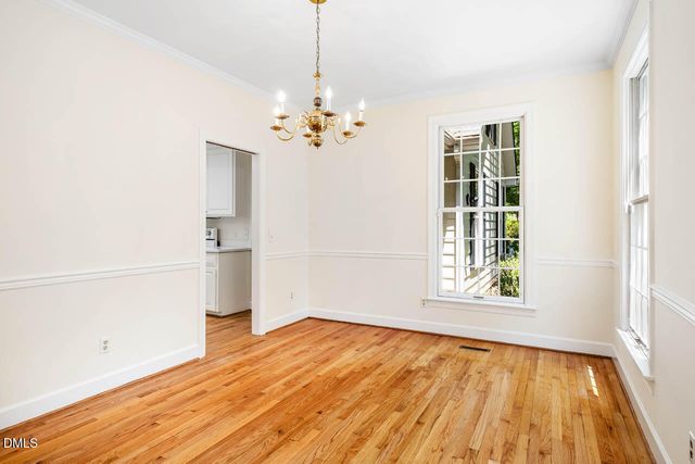 2 Foxridge Road, Chapel Hill, NC 27514