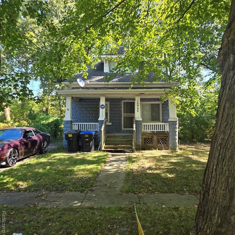 13940 Dolphin Street, Detroit, MI 48223