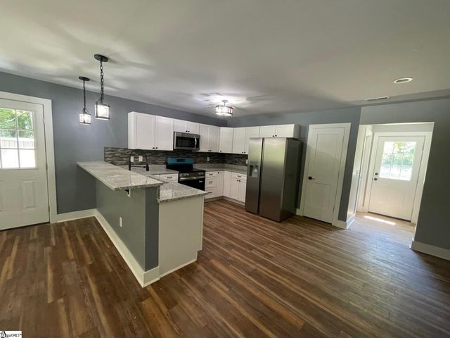 2611 Anderson Highway, Williamston, SC 29697