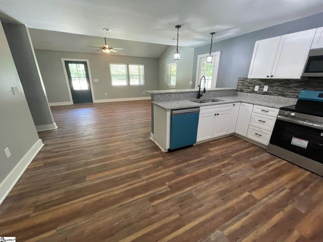 2611 Anderson Highway, Williamston, SC 29697