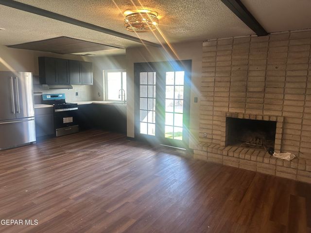 2412 PENWOOD Drive, El Paso, TX 79935