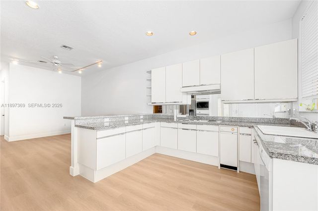 3699 NE 208th Terrace, Aventura, FL 33180
