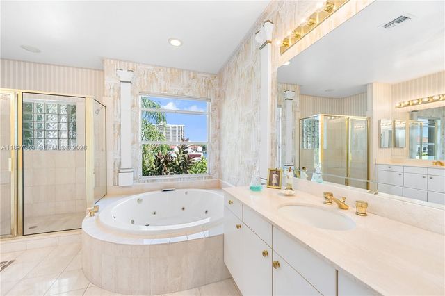 3699 NE 208th Terrace, Aventura, FL 33180