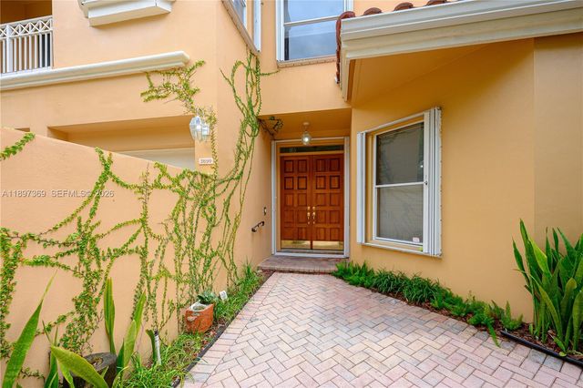 3699 NE 208th Terrace, Aventura, FL 33180
