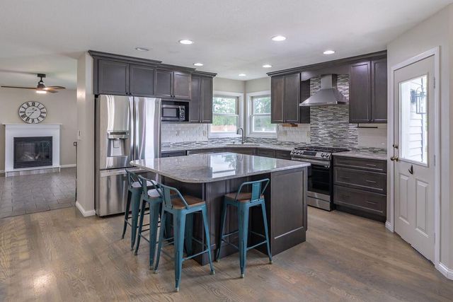 1500 Cliffview AVENUE, Onalaska, WI 54650