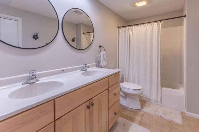1500 Cliffview AVENUE, Onalaska, WI 54650