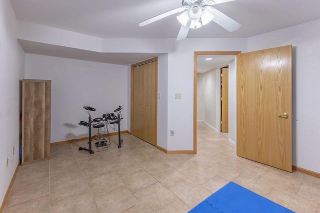 1500 Cliffview AVENUE, Onalaska, WI 54650