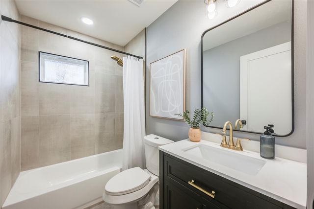 10136 San Juan Avenue, Dallas, TX 75228