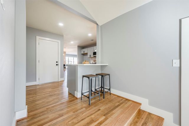 10136 San Juan Avenue, Dallas, TX 75228