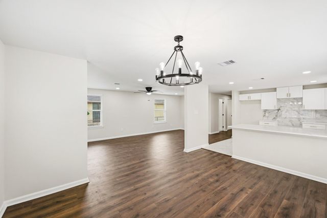 7946 Fowlie Street, Houston, TX 77028