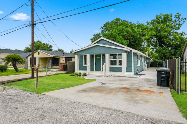7946 Fowlie Street, Houston, TX 77028