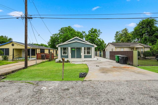 7946 Fowlie Street, Houston, TX 77028