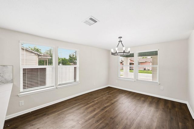 7946 Fowlie Street, Houston, TX 77028
