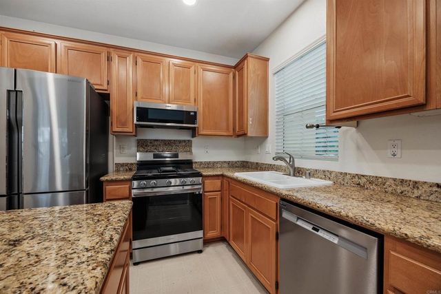 1494 Mosaic Glen, Escondido, CA 92029
