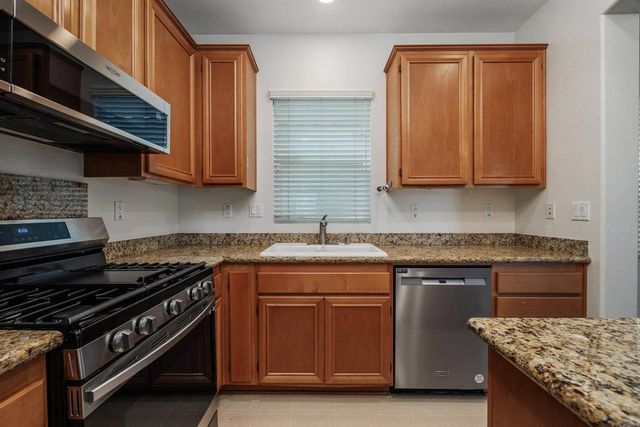 1494 Mosaic Glen, Escondido, CA 92029