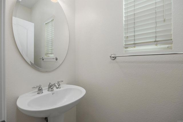 1494 Mosaic Glen, Escondido, CA 92029