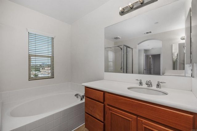 1494 Mosaic Glen, Escondido, CA 92029